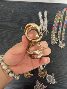 Assorted Women's Earrings Collection
