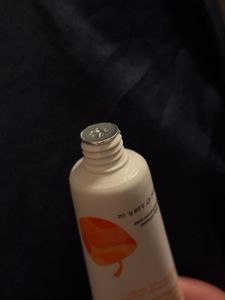 Plum Anti-Dandruff Shampoo
