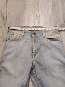 Ma2041 Blackbird jeans waist 30 inches
