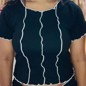Chic Black Lettuce Hem Top