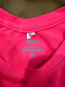 Nike Gymwear Branded T-Shirt