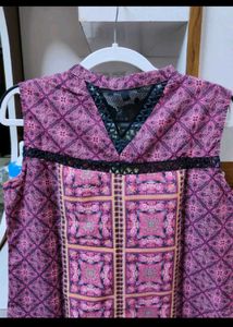 Stylish Pink Geometric Print Sleeveless Top