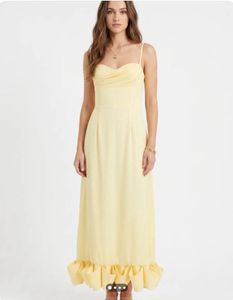 Chic Yellow Maxi Dress