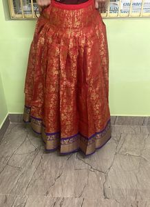 ⚡️⚡️ Golden Red Pattu Parikini