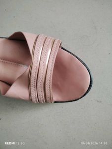 Chic Pink Wedge Sandals