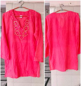Very Cute&amp; Beautiful Neck Embroidery Kurti