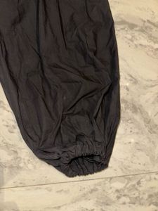 Parachute pants