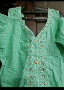 Boutique Stitched Contrast Suit With Dupatta In L