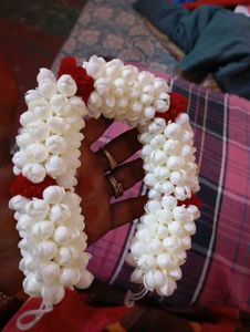 Traditional Jasmine Hair Accessories