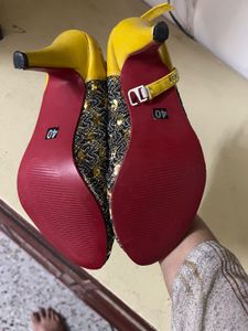 Elegant Heels - Rs.549/- FREE DELIVERY