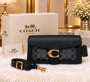 COACH**TABBY SIGNATURE BAG* WD BOX