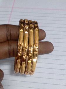 New Set of 4 Gold Bangles