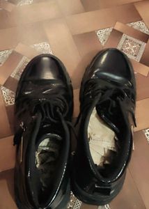 Glossy Black Chunky Boots