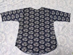 Stylish Printed Women's Top