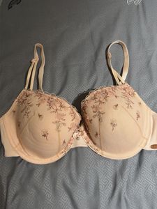 Lace Trimmed Floral Embroidered Bra