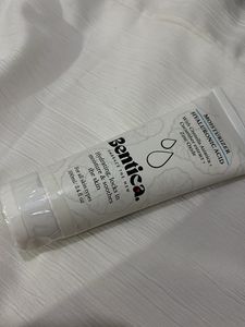 Bentica Moisturizer with Hyaluronic Acid