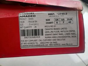 BRAND-Fila Amadeo Shoes With Box
