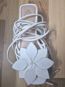 White Lace-Up Sandals with Flower Detail