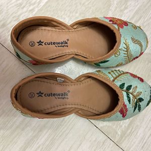 Cute Baby Shoes with Floral Embroidery