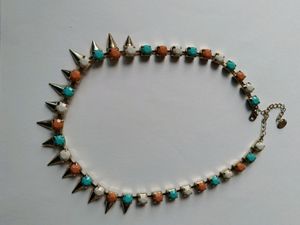 Neckpiece