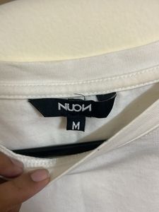 Classic Cream Cropped T-Shirt