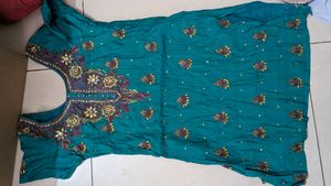 Kundan Work Kurti