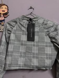 Houndstooth Mock Neck Top