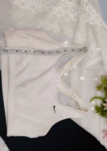 Nike Women's Sports Bra &amp; Leggings Set