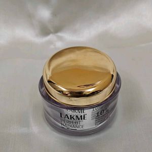 Lakme Perfect Radiance Day Cream
