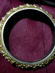 Exquisite Embellished Bangle Bracelet