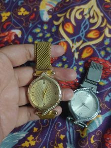 Elegant Women's Watch with Crystal Accents