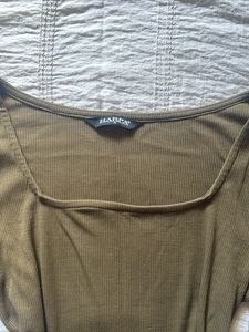 Olive Top