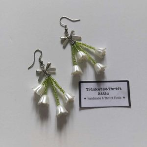 White Bell Flower Dangle Earrings
