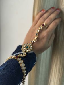 Elegant Kundan Hathphool