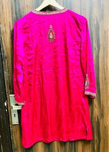 Elegant Pink Kurti with Intricate Gold Embroidery