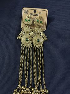 Elegant Gold &amp; Green Ethnic Earrings