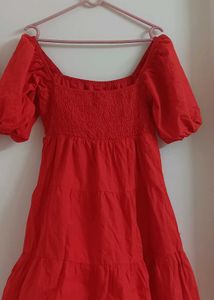 Chic Red Tiered Puff Sleeve Dress