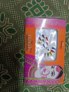 3 Bindi Sets - Traditional Forehead Decoration