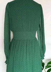 Vintage Cottage Core Ruffled Green Dress