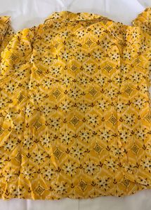 Stylish Yellow Printed Button-Up Top