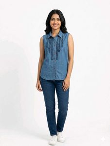 Chic Sleeveless Denim Shirt
