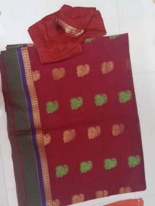 Good Condition Saree With Blouse