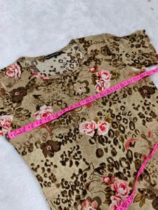 Floral Stretchable Top
