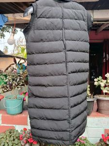 Sleeveless Padded Long Jacket