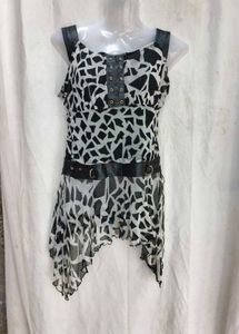 34127. Stylish Black & White Abstract Print Tunic