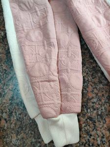 Classy Hoodie for women/pink and white