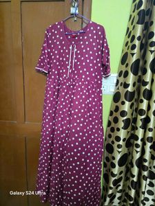 Comfortable Polka Dot Nightdress combo