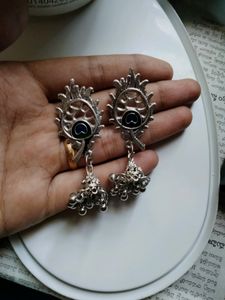 Metal Nemali Earrings