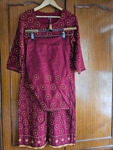 Hand embroidered full Kurta Set