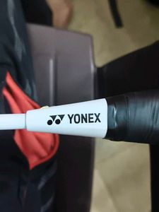 Badminton Racquet :- yonex gr 303i + Bag !!